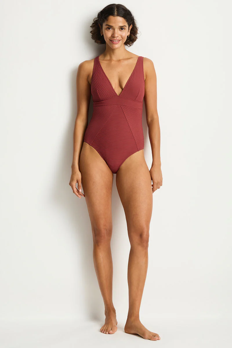 Spinnaker Panel Line One Piece - Image 2