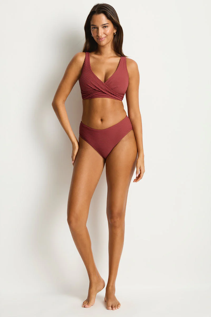 Spinnaker Cross Front Multifit Bra - Image 2