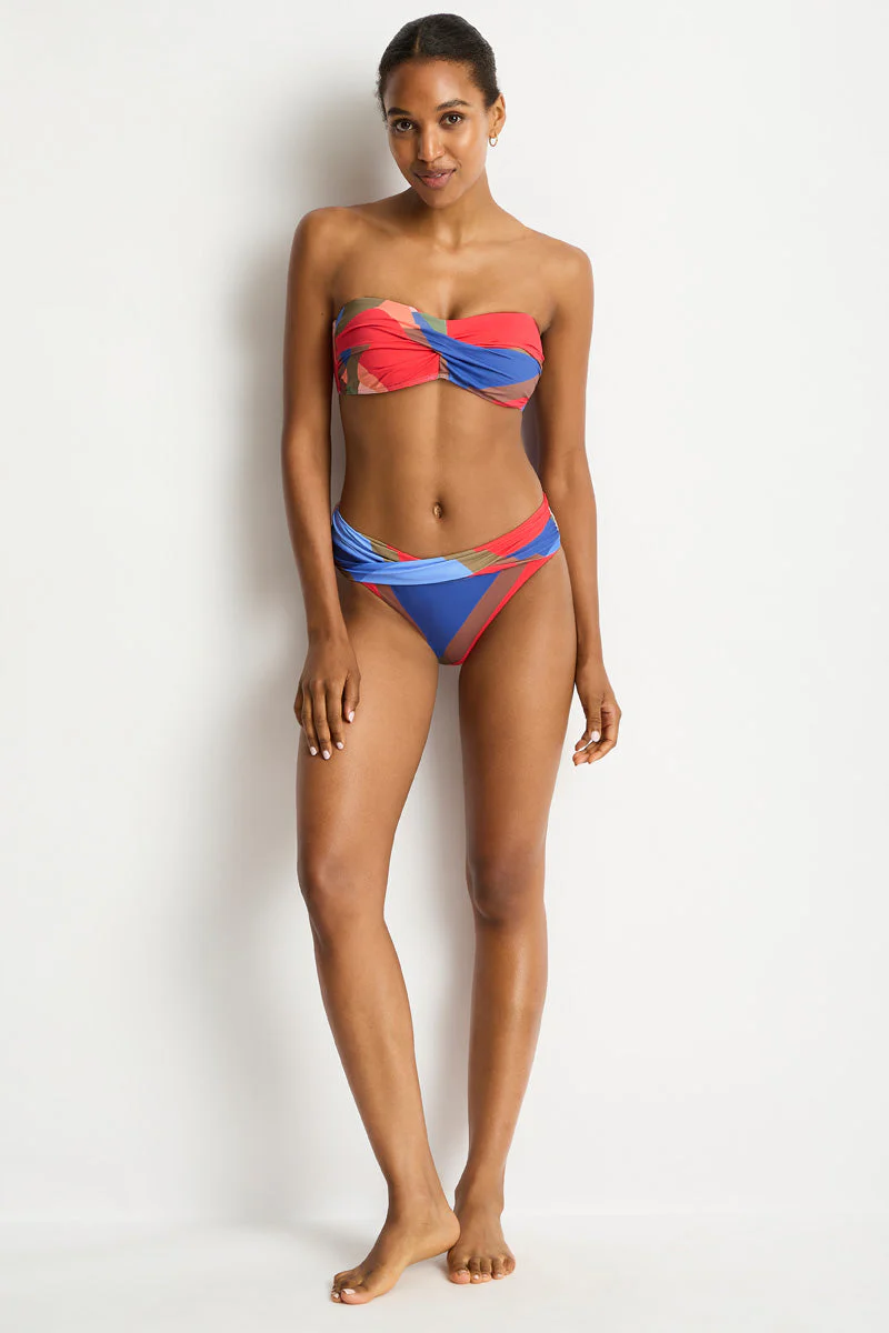 Santora Twist Mid Bikini Pant - Image 4
